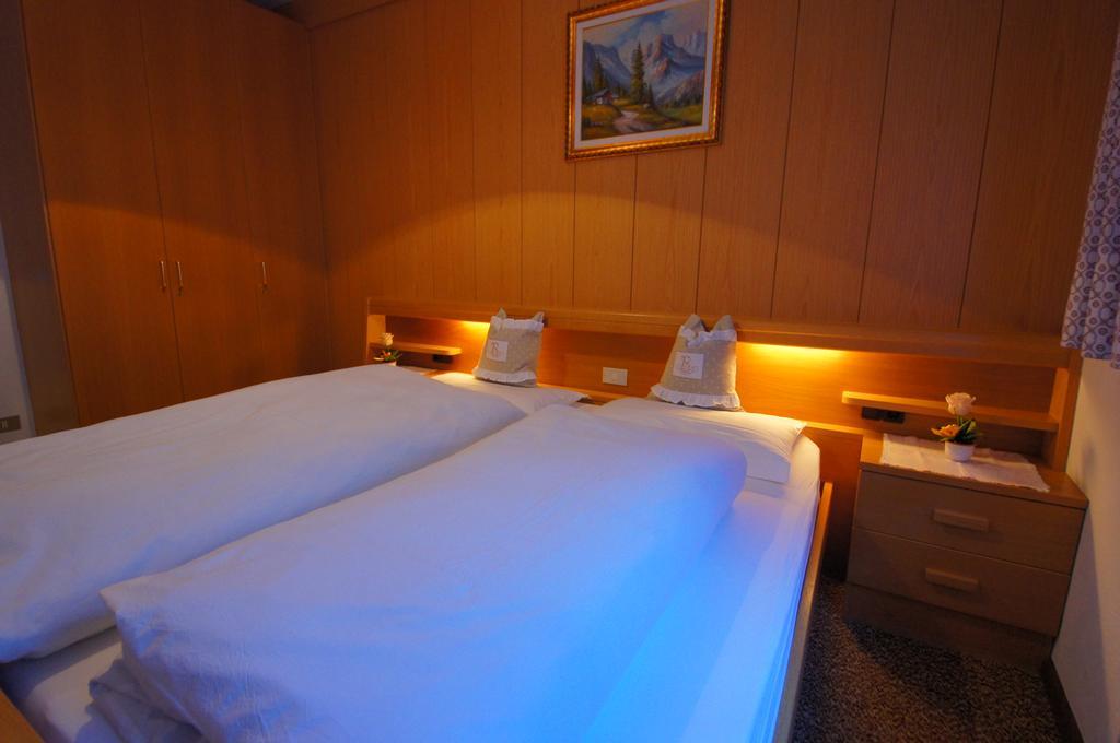 Ciasa Complojer Apartment La Valle Ngoại thất bức ảnh