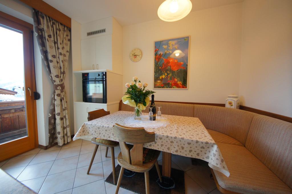 Ciasa Complojer Apartment La Valle Ngoại thất bức ảnh
