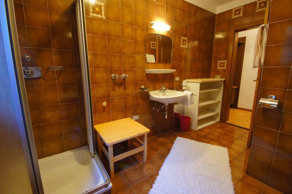 Ciasa Complojer Apartment La Valle Ngoại thất bức ảnh